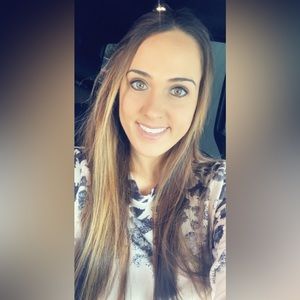 Meet your Posher, Mandy